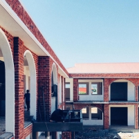 ỐP GẠCH BÌA - CHO TRƯỜNG HỌC MAYA 